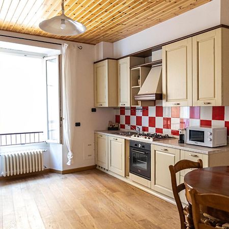 Magico Loft Nel Centro Storico Appartement Toscolano Maderno Buitenkant foto